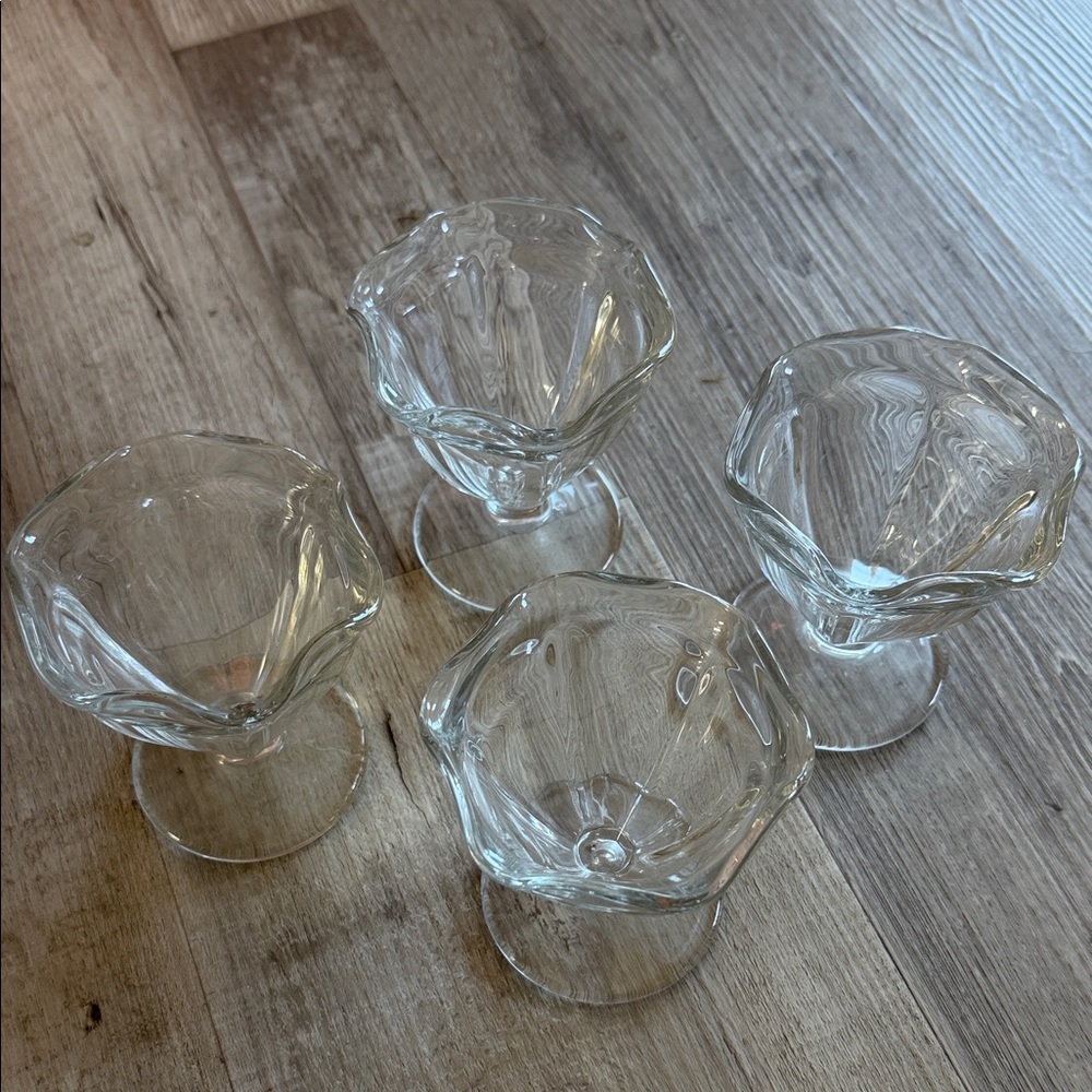 Set of four ice cream sundae glasses